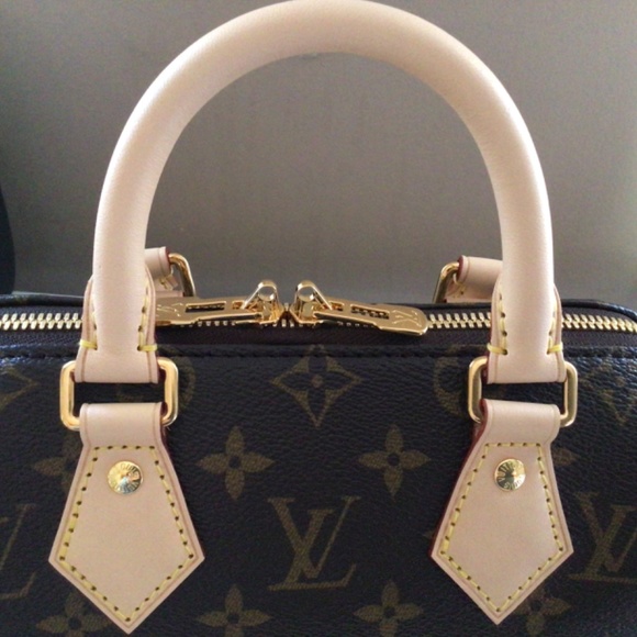Louis Vuitton Speedy 20 - Picture 8 of 15